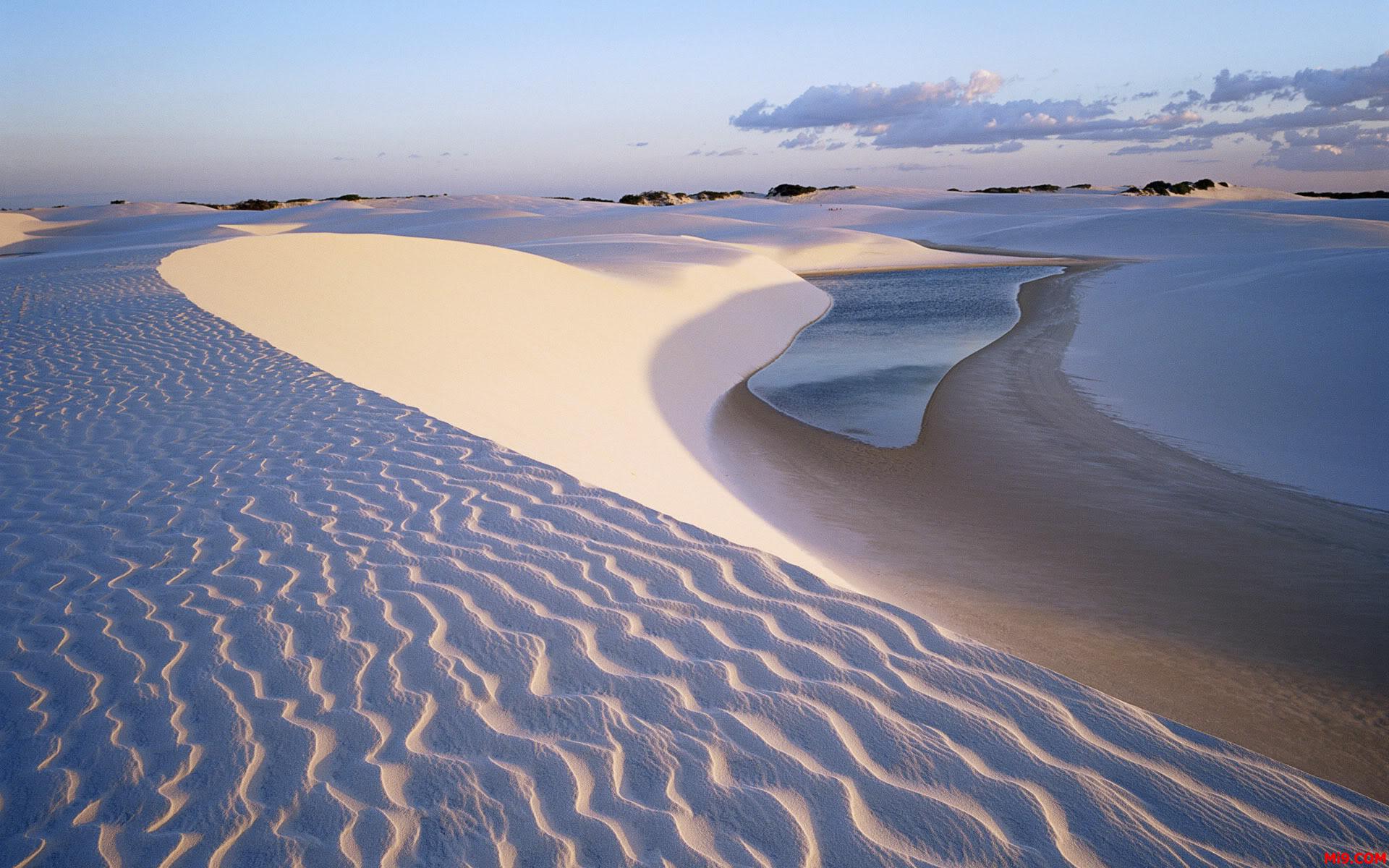 White Sand Desert HD wallpaper