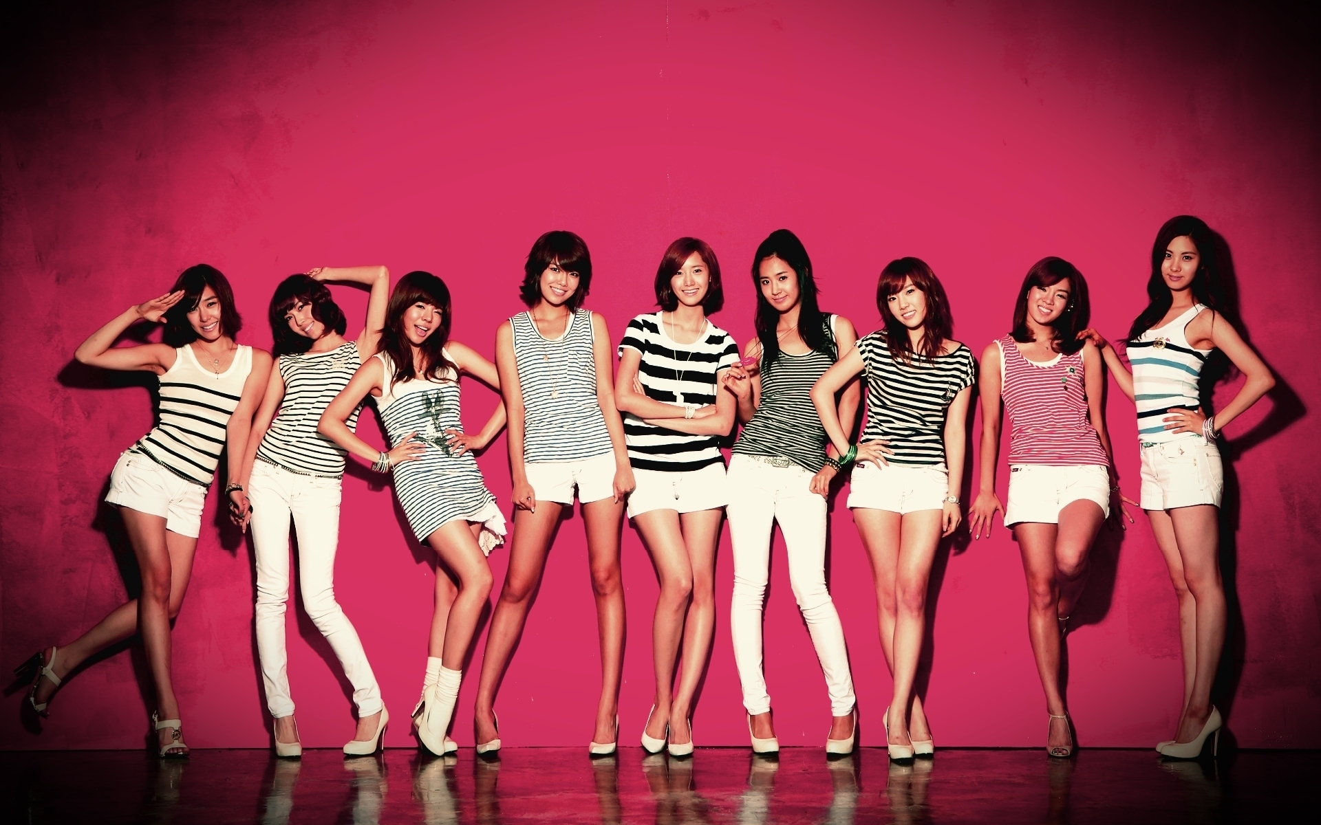 Download Girls' Generation Sunny Wallpaper | Wallpapers.com