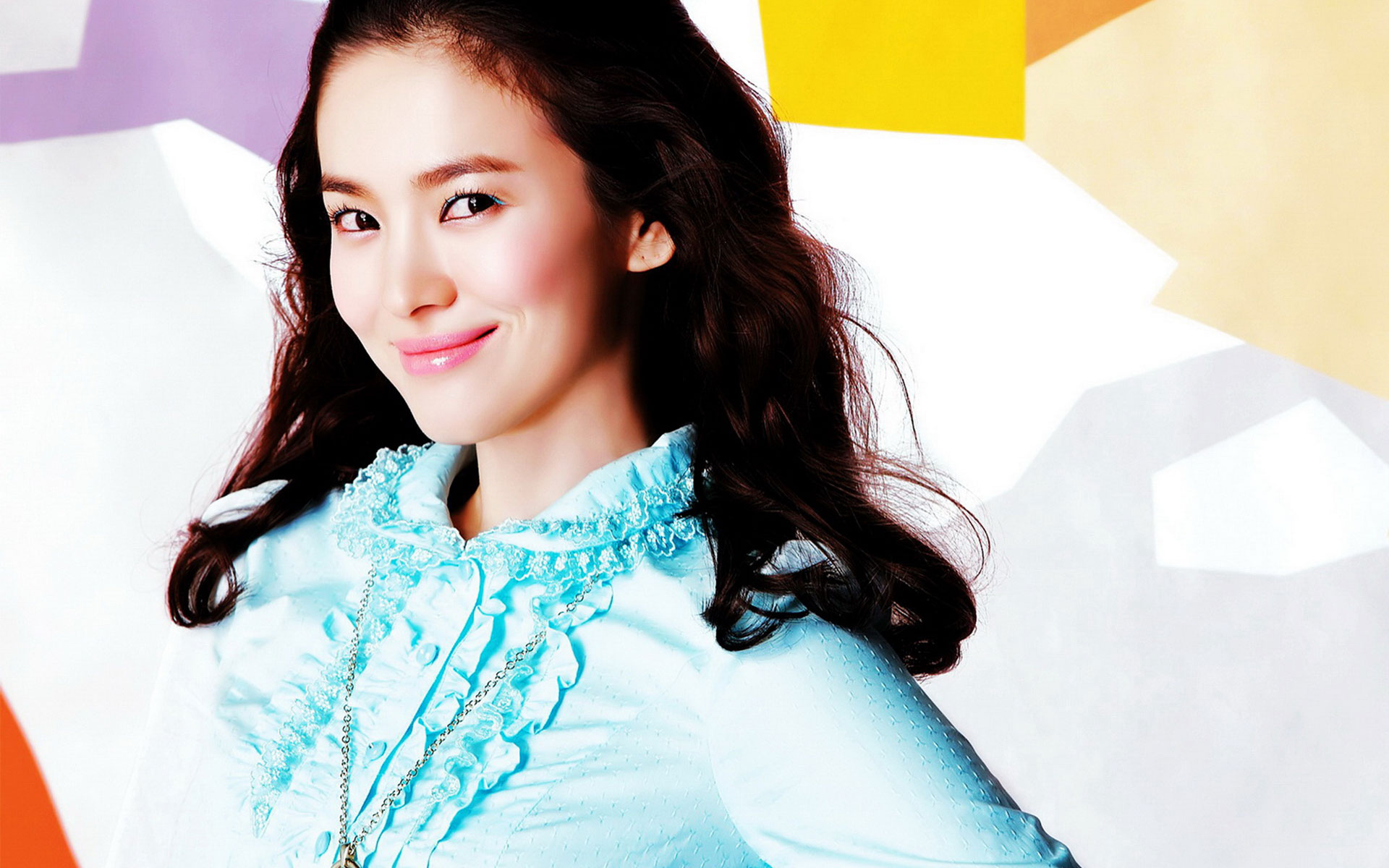 Song Hye Kyo Korean Actress HD Wallpaper.
