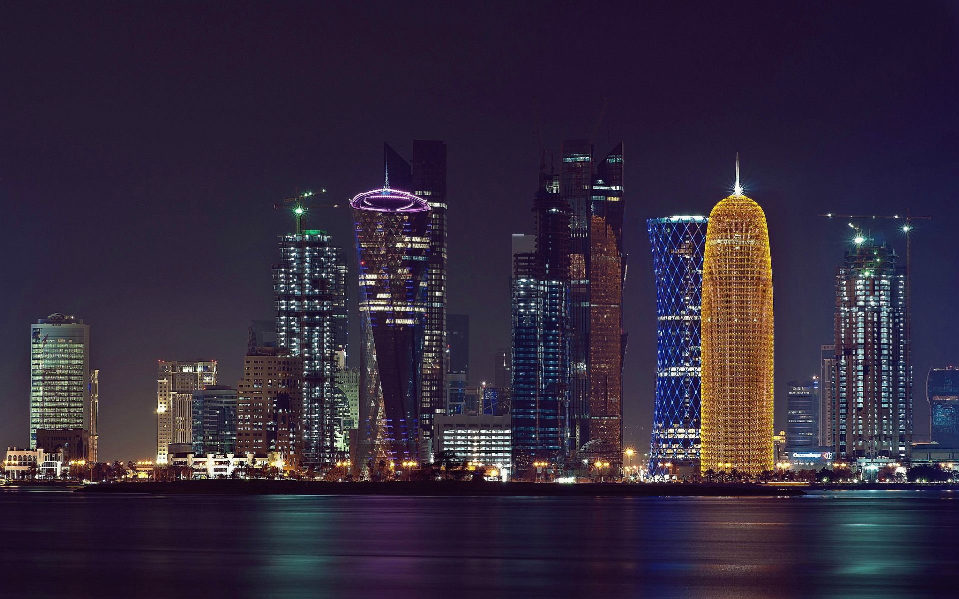 Với ảnh nền Doha đẹp cho màn hình này, bạn sẽ được trải nghiệm một không gian sống sang trọng và đầy sức sống. Hình ảnh nền lung linh này sẽ làm tăng thêm sự phấn khích và cảm giác độc đáo cho màn hình của bạn.