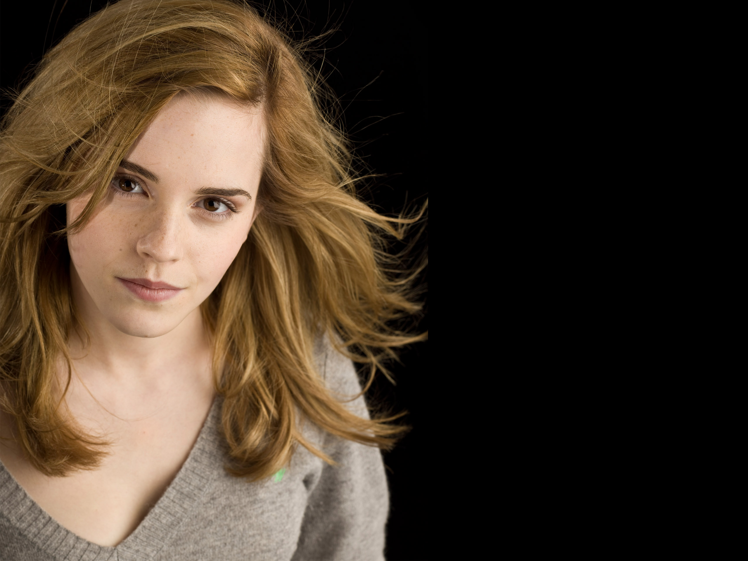 Emma Watson Beautiful US Actress HD Wallpaper  HD Wallpapers