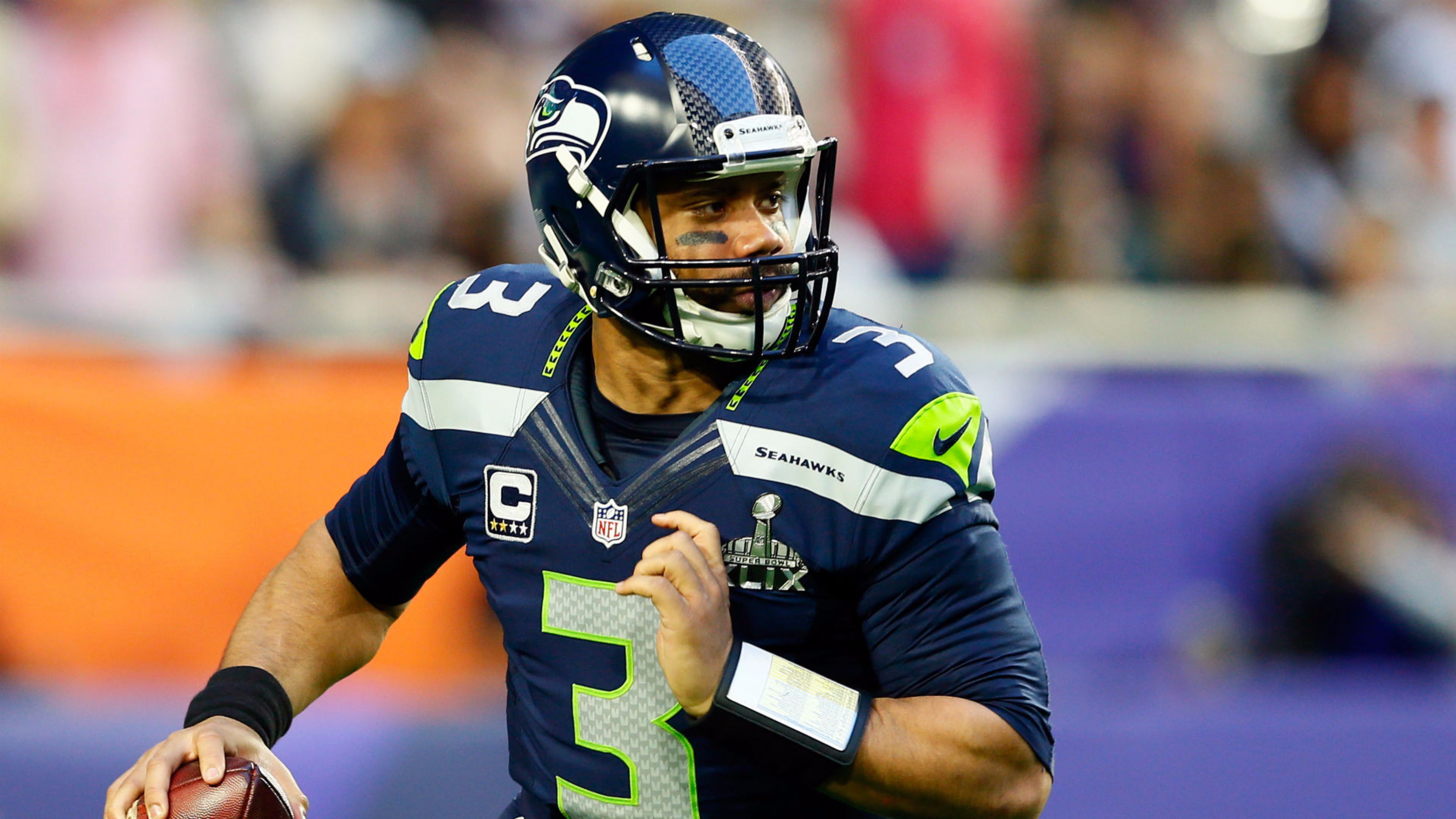 Russell Wilson gets 5year 245M extension from Broncos  WPRIcom