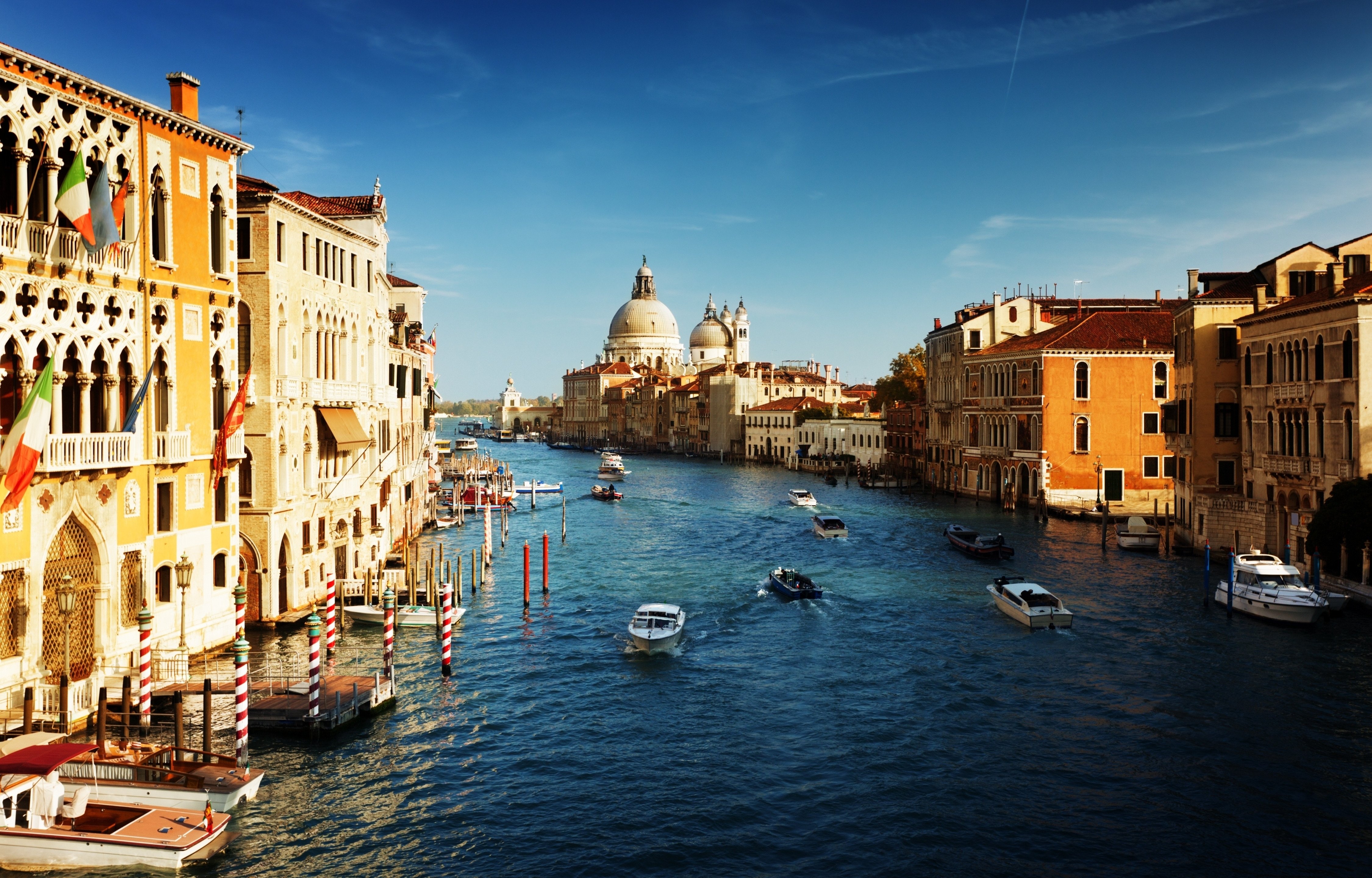 Венеция столица какого государства. Canal grande Венеция. Гранд канал Италия. Гранд-канал. Венеция.