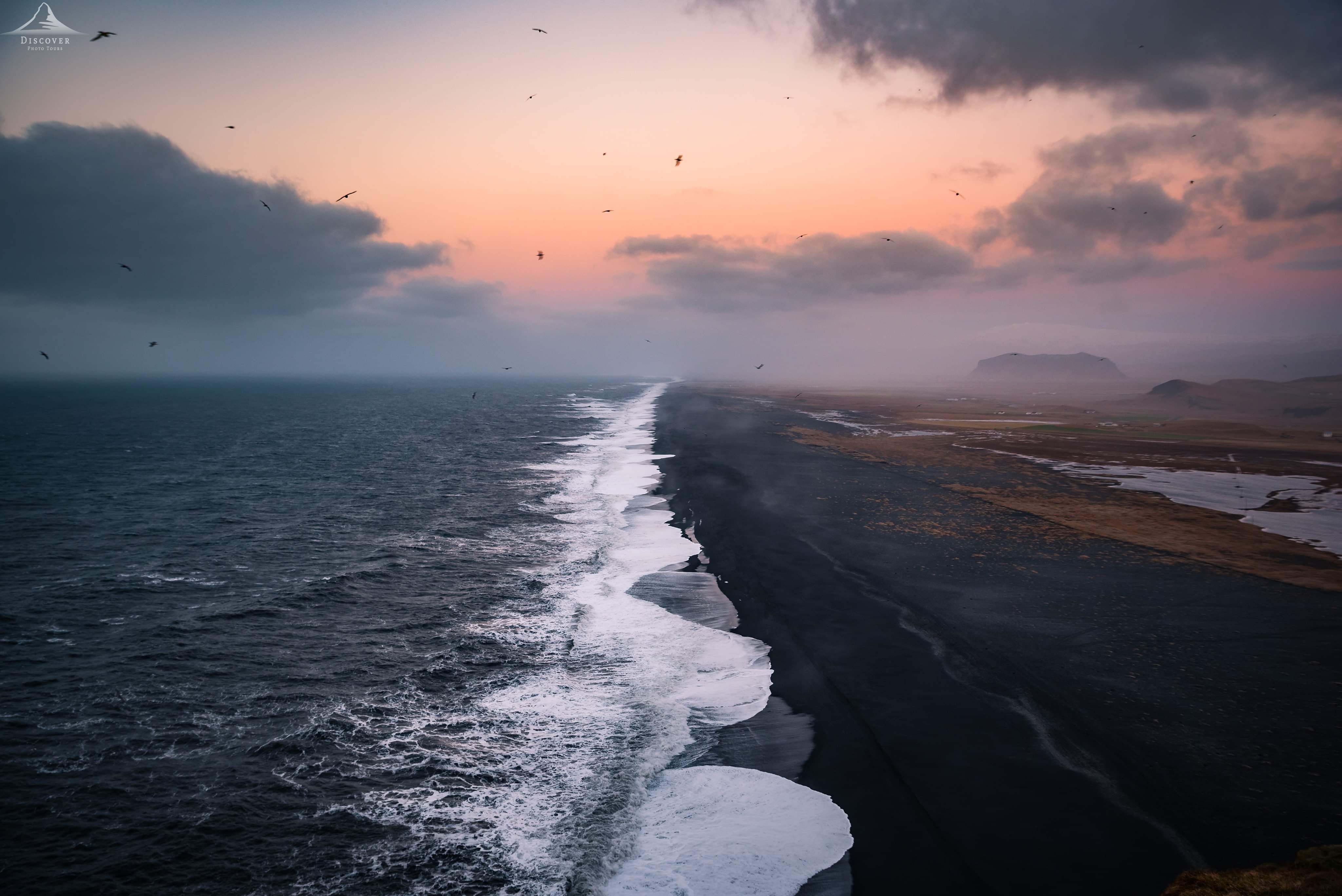 Black Sand Beach at Sunset - Iceland 4K wallpaper