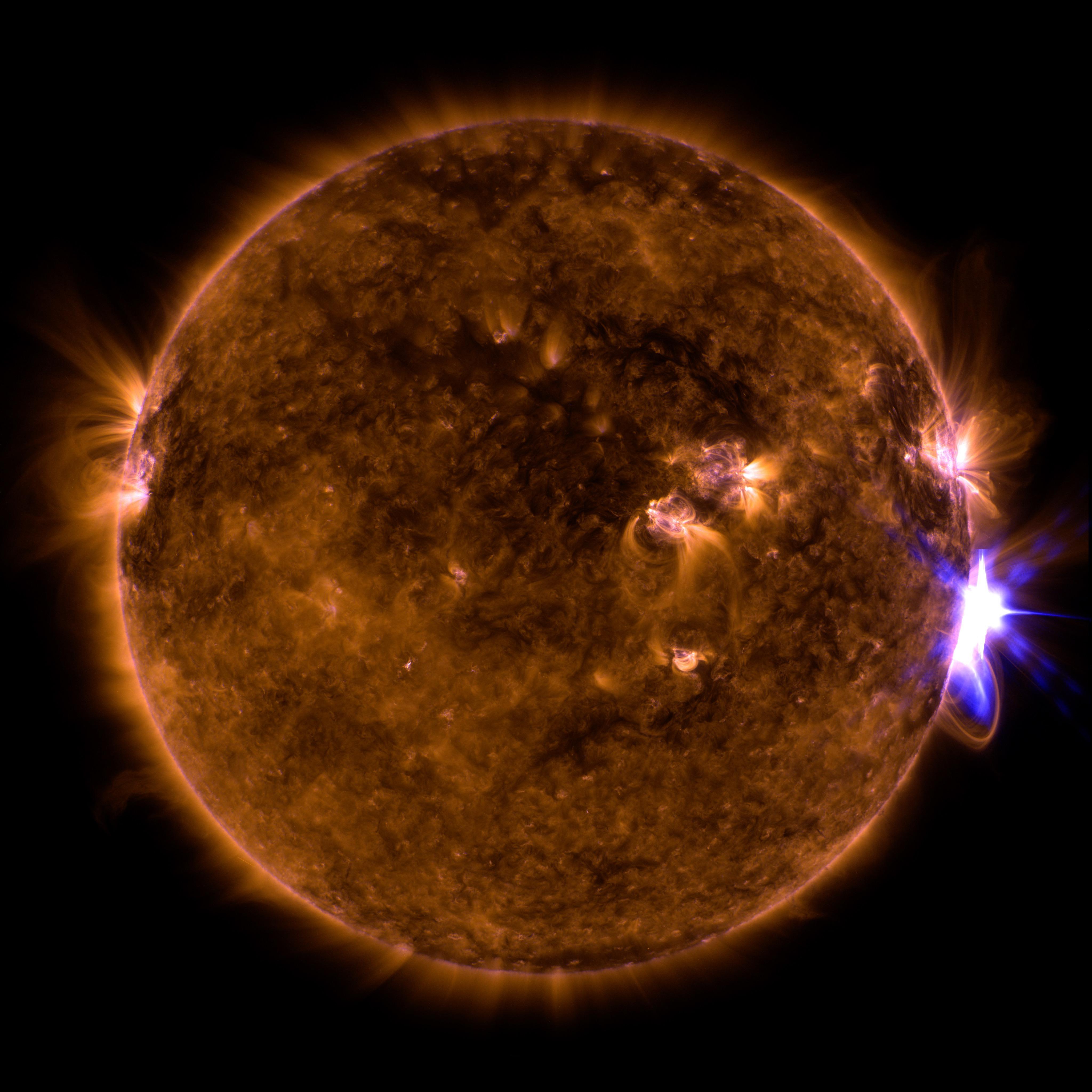 Solar Flare on the Sun 4K wallpaper
