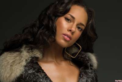 Alicia Keys Hot