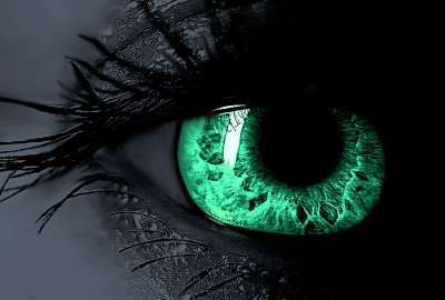 Awesome-Green-Eyes-HD