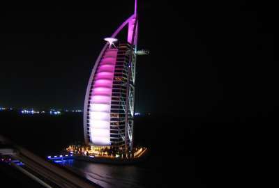Dubai Seven Star Shine Hotel Night View