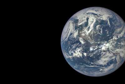 New Earth View From the Deep Space Climate Observatory Satellite