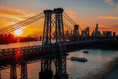 New York Bridge Dawn