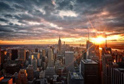 New York S Sunset Dark Clouds Buildings Cityscape