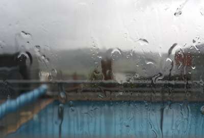 Rain on Glass -OC