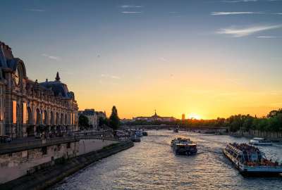 Romantic Sunset in Paris