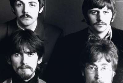 The Beatles Black And White 4246