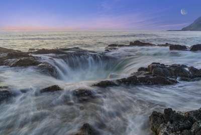 Thors Well, the Sink Hole in Oregons Pacific Ocean