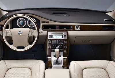 Volvo S Interior 2009
