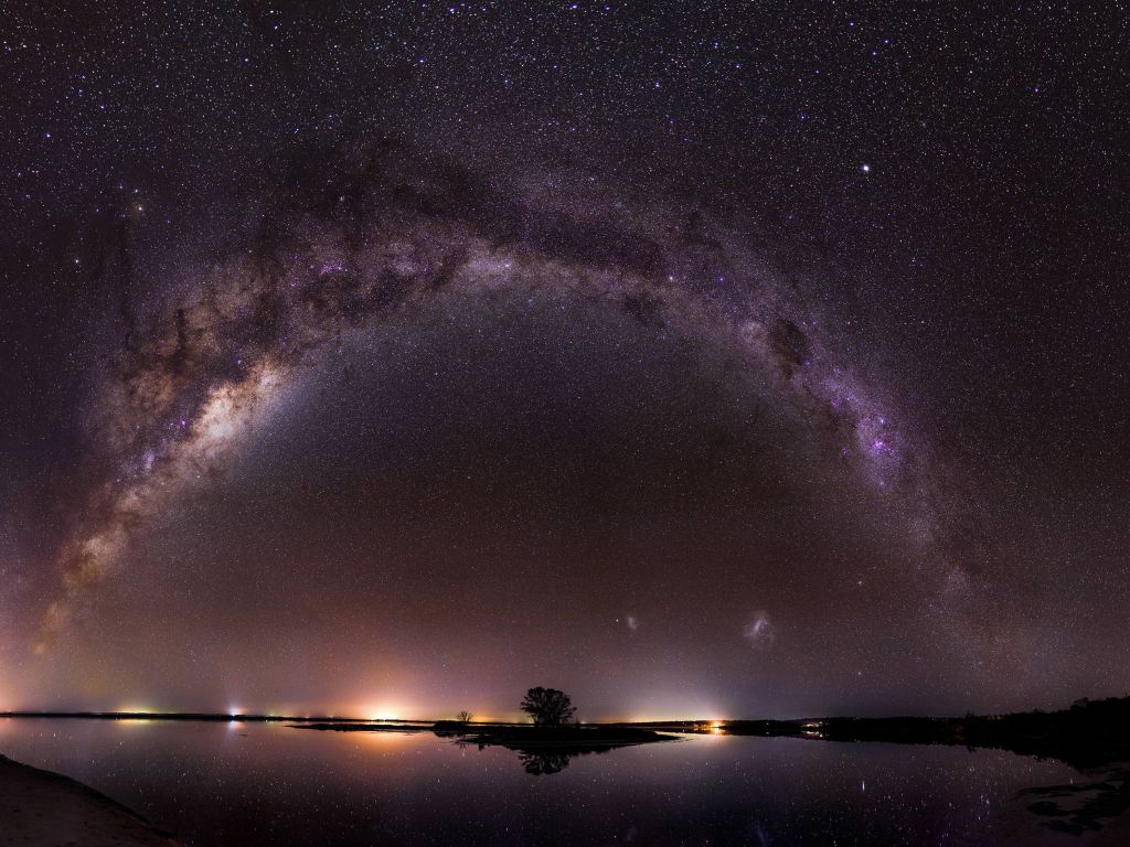 X Shot of the Milky Way wallpaper