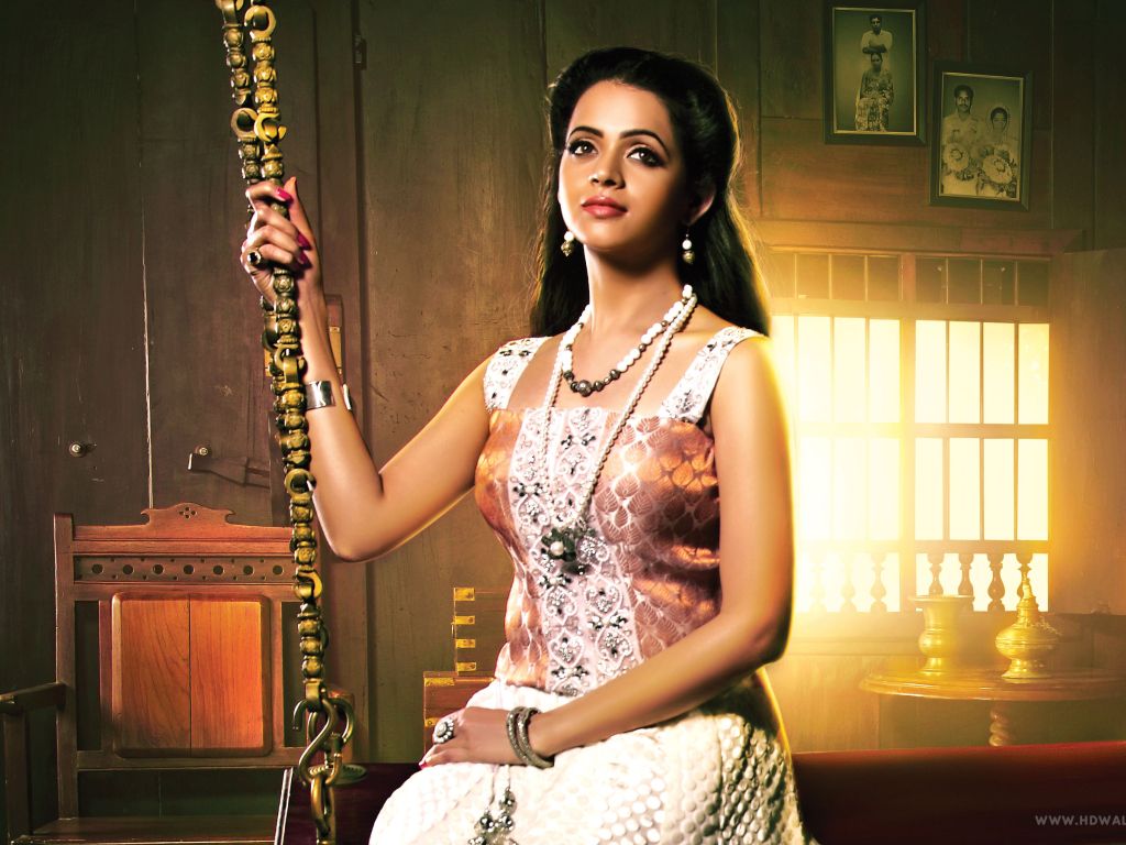 Actress Bhavana wallpaper