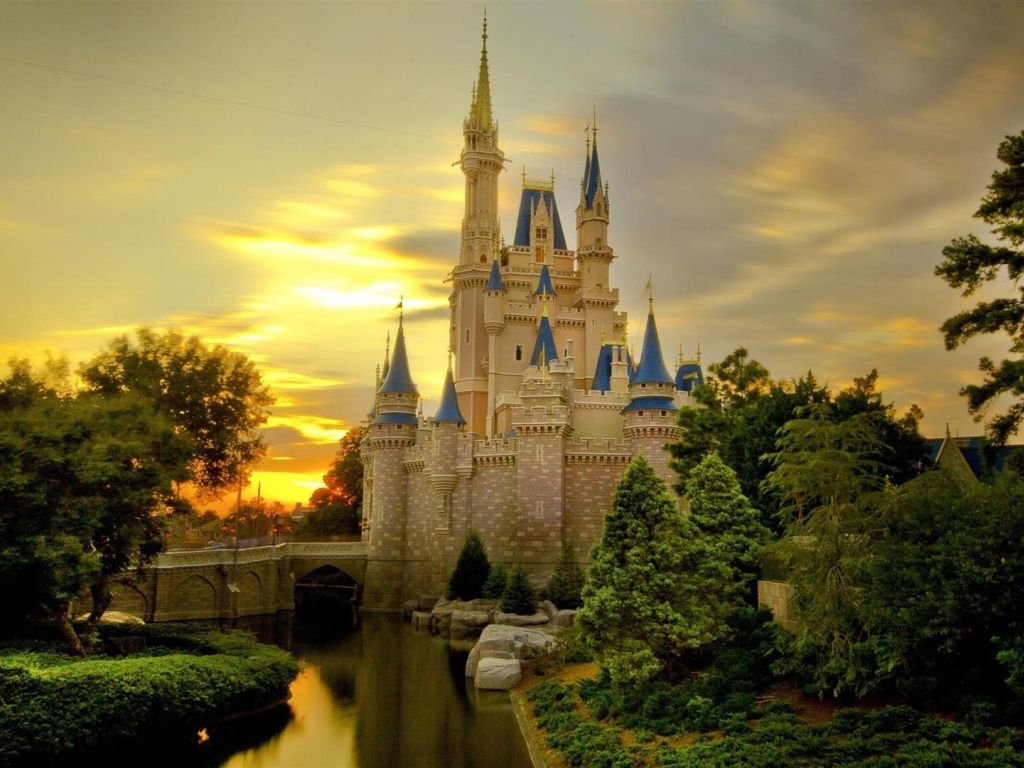 Amazing Beautiful Cinderella Castle wallpaper