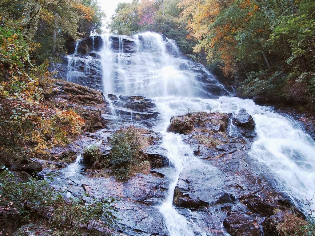 Amicalola Falls in North Georgia wallpaper