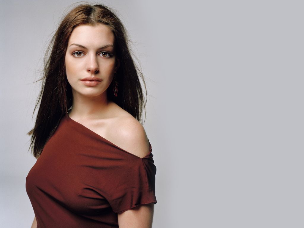 Anne Hathaway Great Quality wallpaper