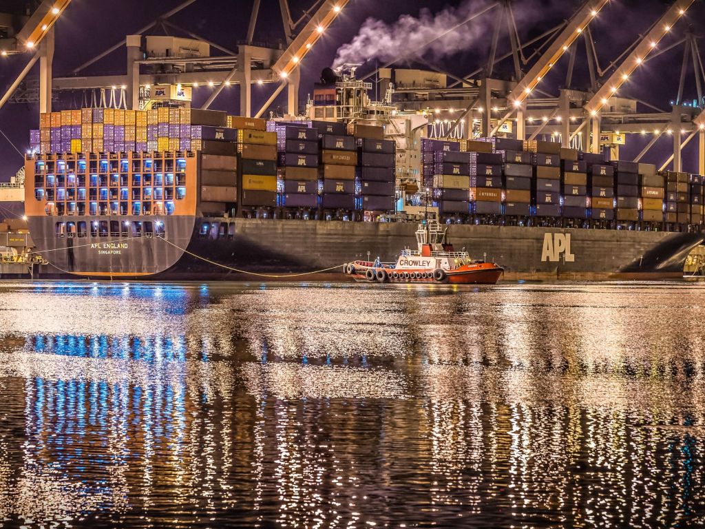 APL England Container Ship wallpaper
