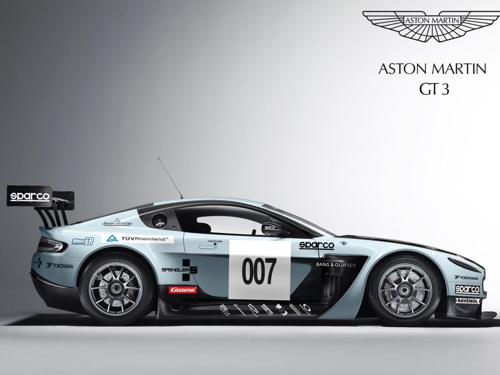 Aston Martin V Vantage GT3 wallpaper