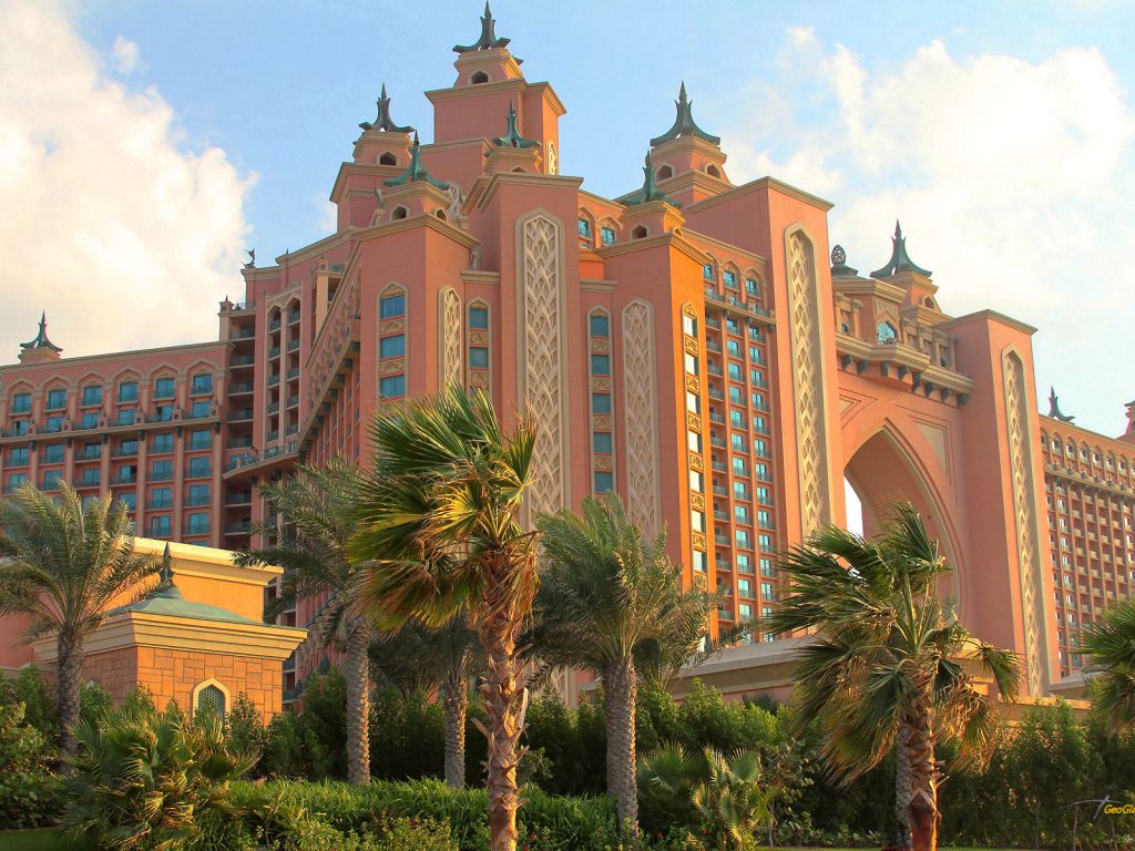 Atlantis Hotel Dubai wallpaper