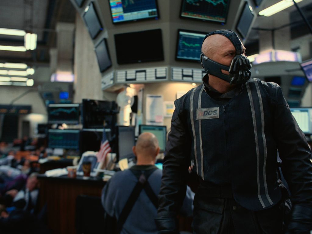 Attack on the Stock Exchange - The Dark Knight Rises wallpaper