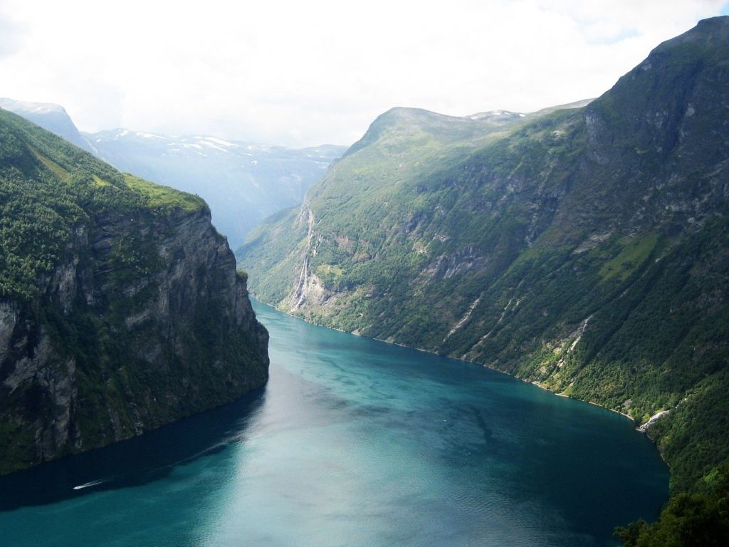 Beautiful Fjord Norway wallpaper