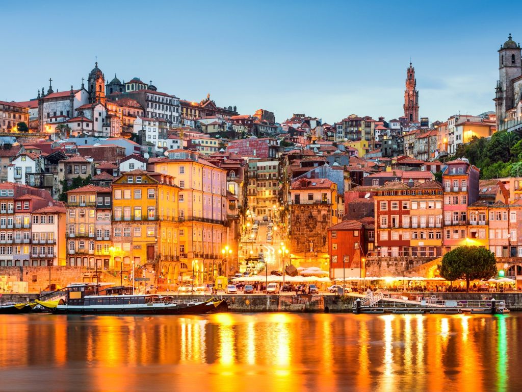 Beautiful Shot Porto Portugal Early Evening wallpaper