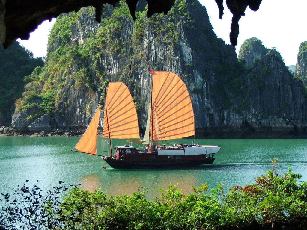 Beautiful Thailand Oceans New Boats Nature wallpaper