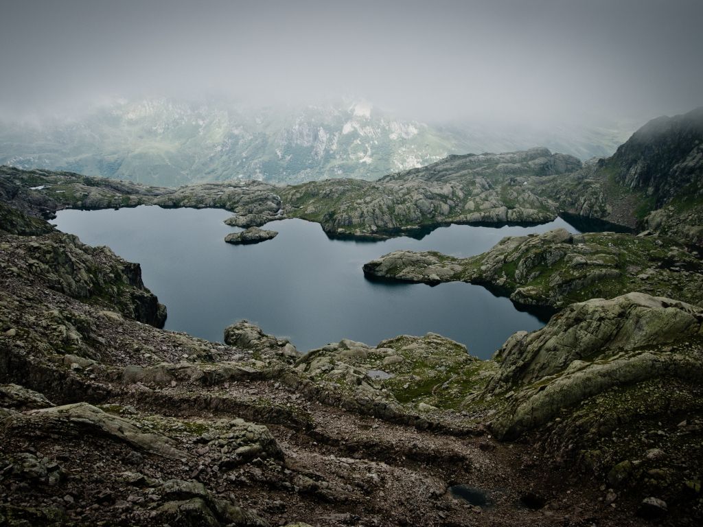 Black Brown Fog Gray Green Lakes Landscapes Mountains Rocks wallpaper