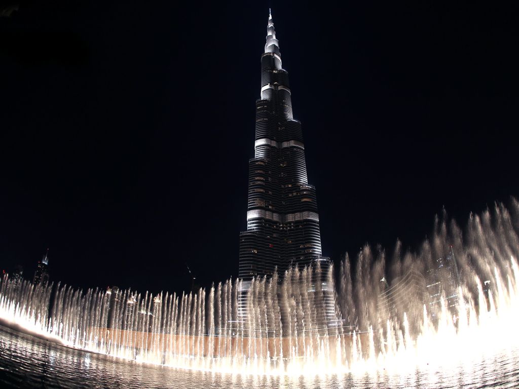 Burj Khalifa The Dubai Fountain wallpaper