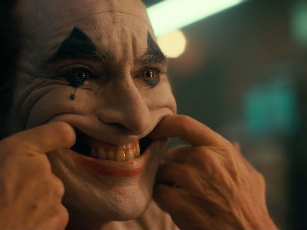 The Joker smile wallpaper