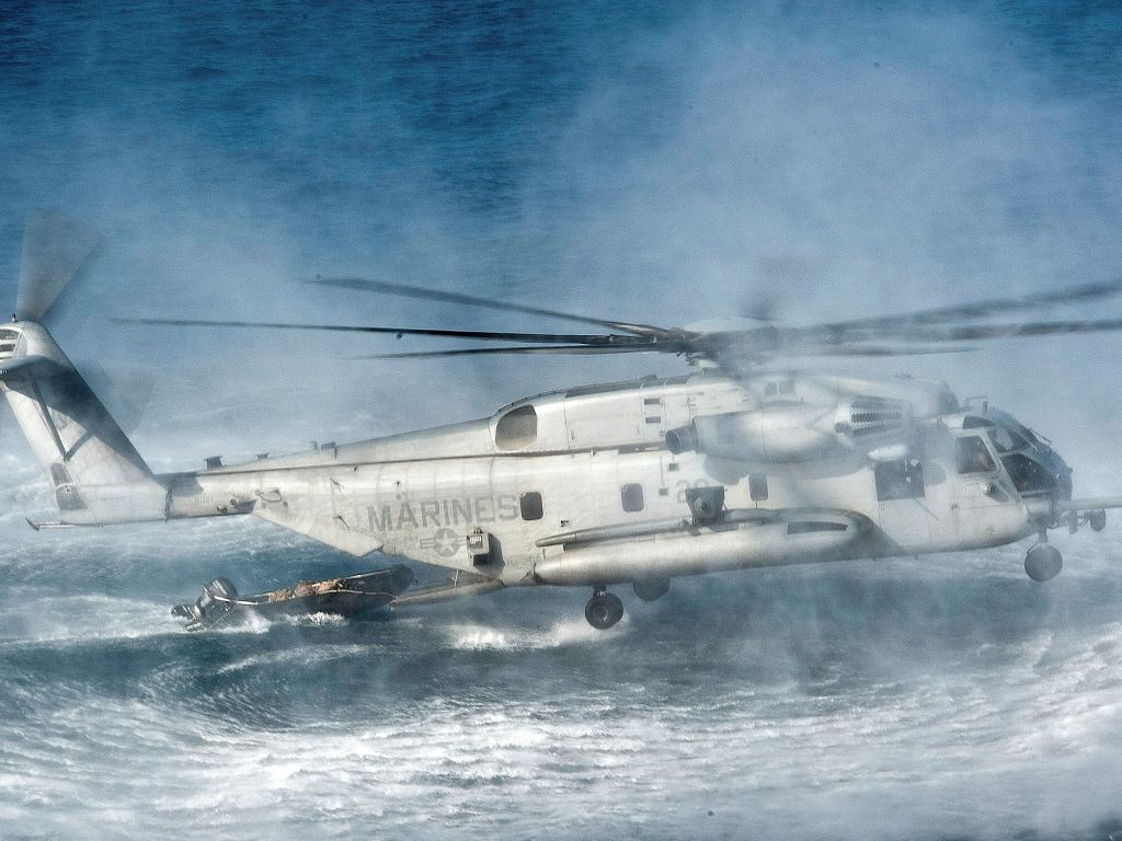 CH 53E Super Stallion Helicopter wallpaper