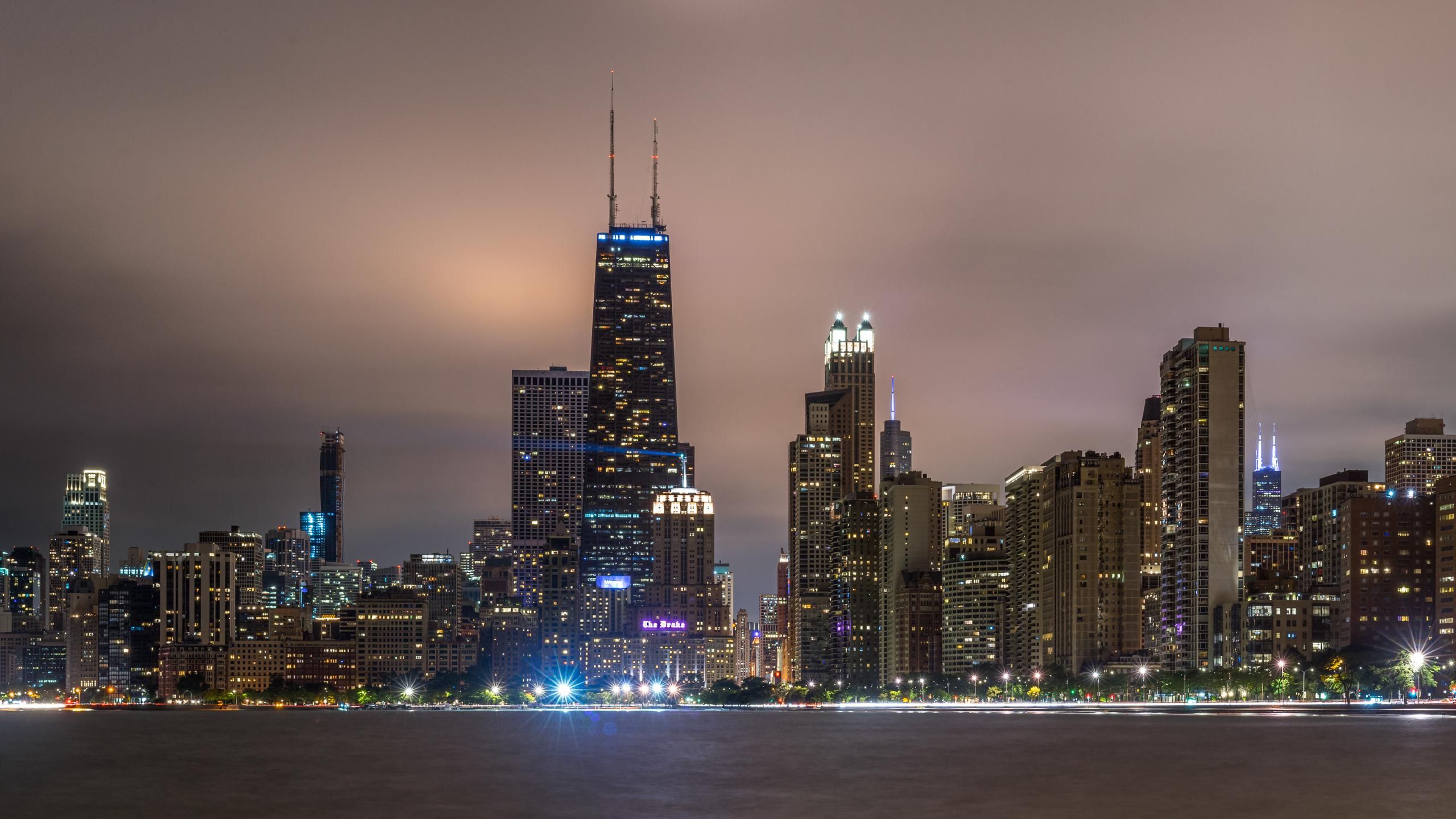 Chicago Skyline for Dual Monitors wallpaper in 2560x1440 resolution