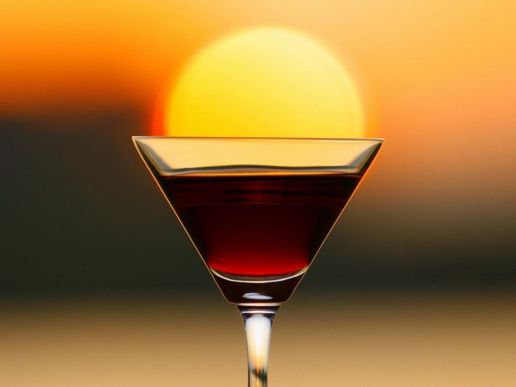 Cocktail Sunset wallpaper