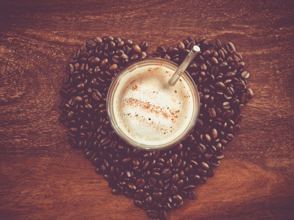 Coffee Cup Heart Design wallpaper