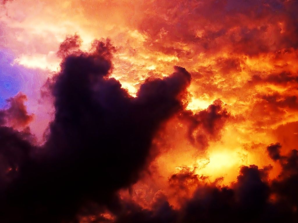 Colorful Sunset Behind The Clouds wallpaper