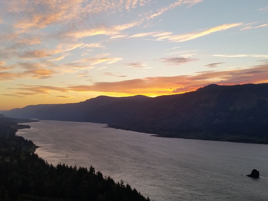 Columbia River Gorge Sunrise Oregon Oc wallpaper