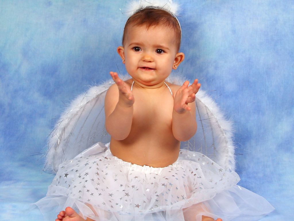 Cute Angel Baby Girl wallpaper