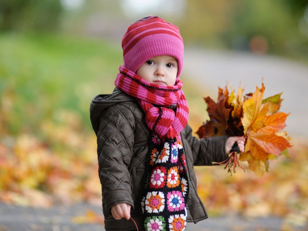 Cute Baby in Autumn wallpaper
