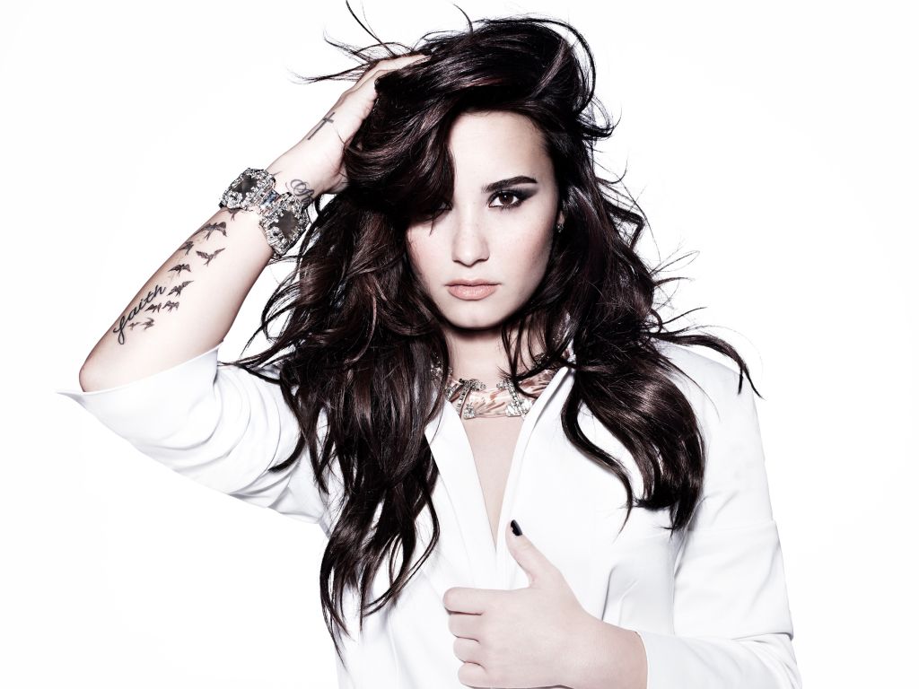 Demi Lovato 46 wallpaper