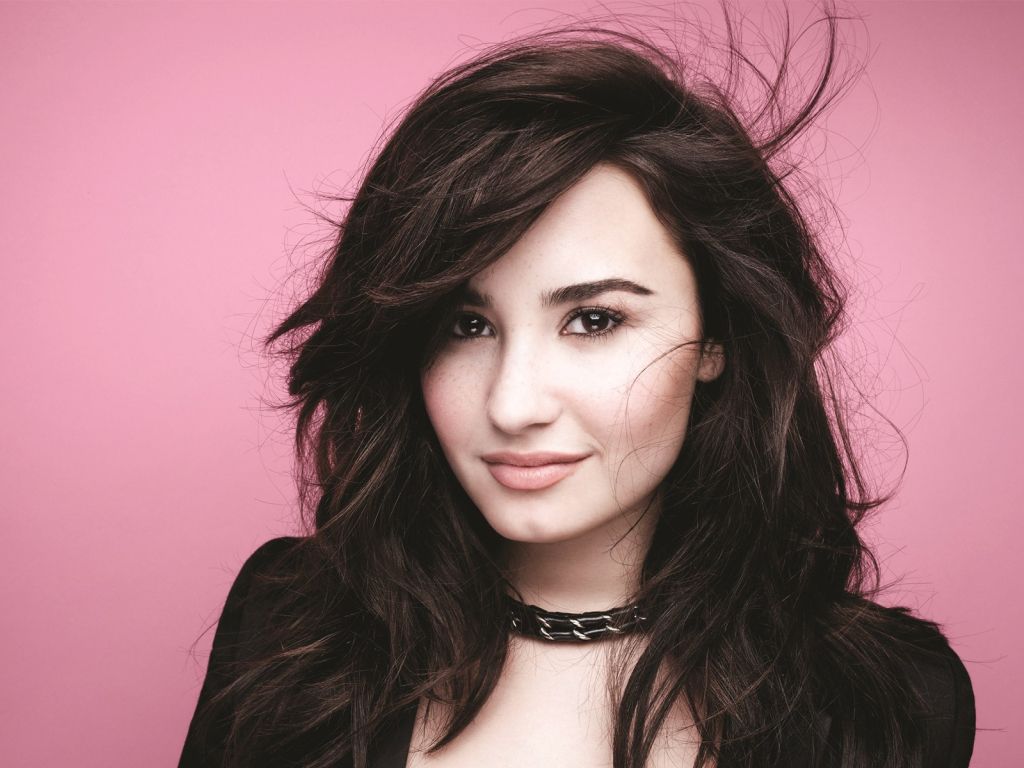 Demi Lovato Girlfriend wallpaper