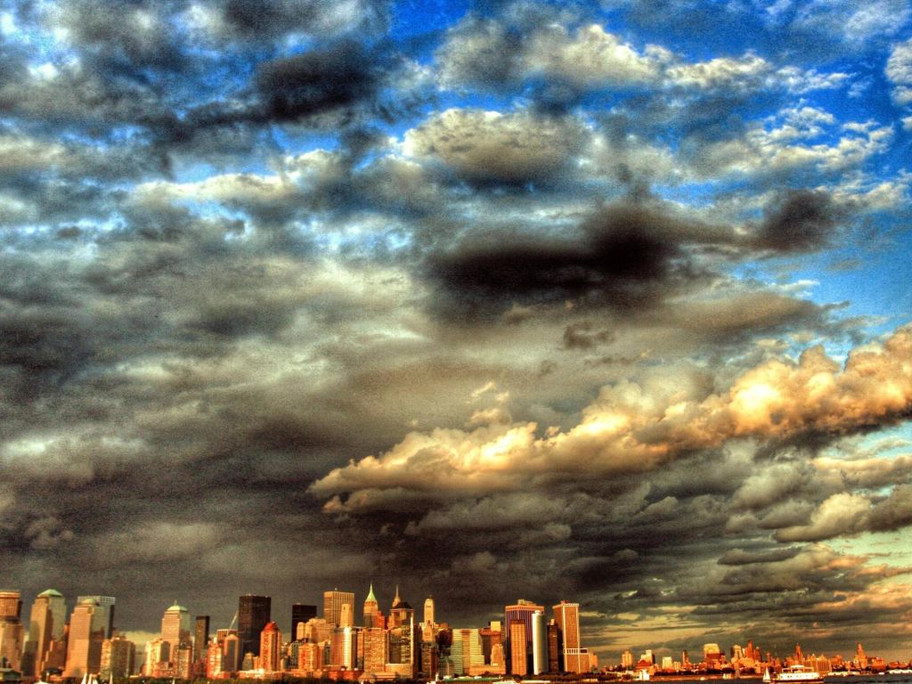 Dramatic NYC Skyline wallpaper
