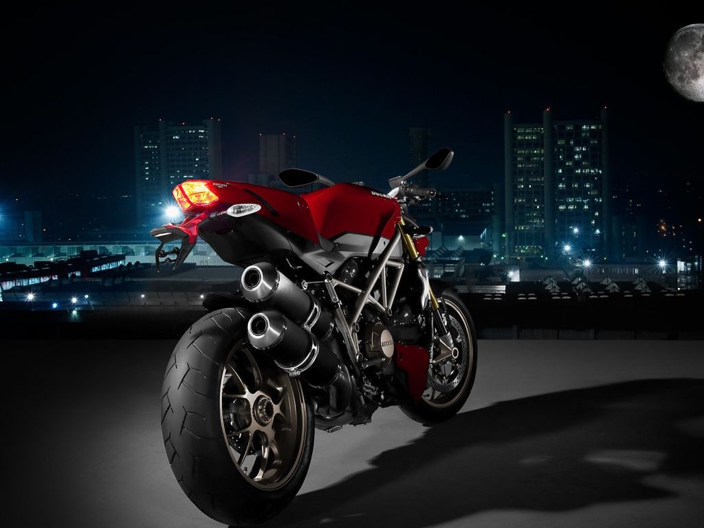 Ducati Bike 5160 wallpaper