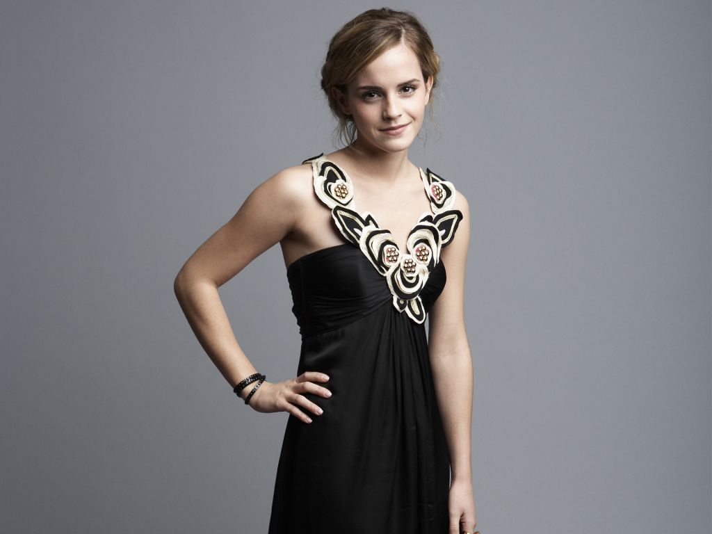 Emma Watson Best of 2009 wallpaper
