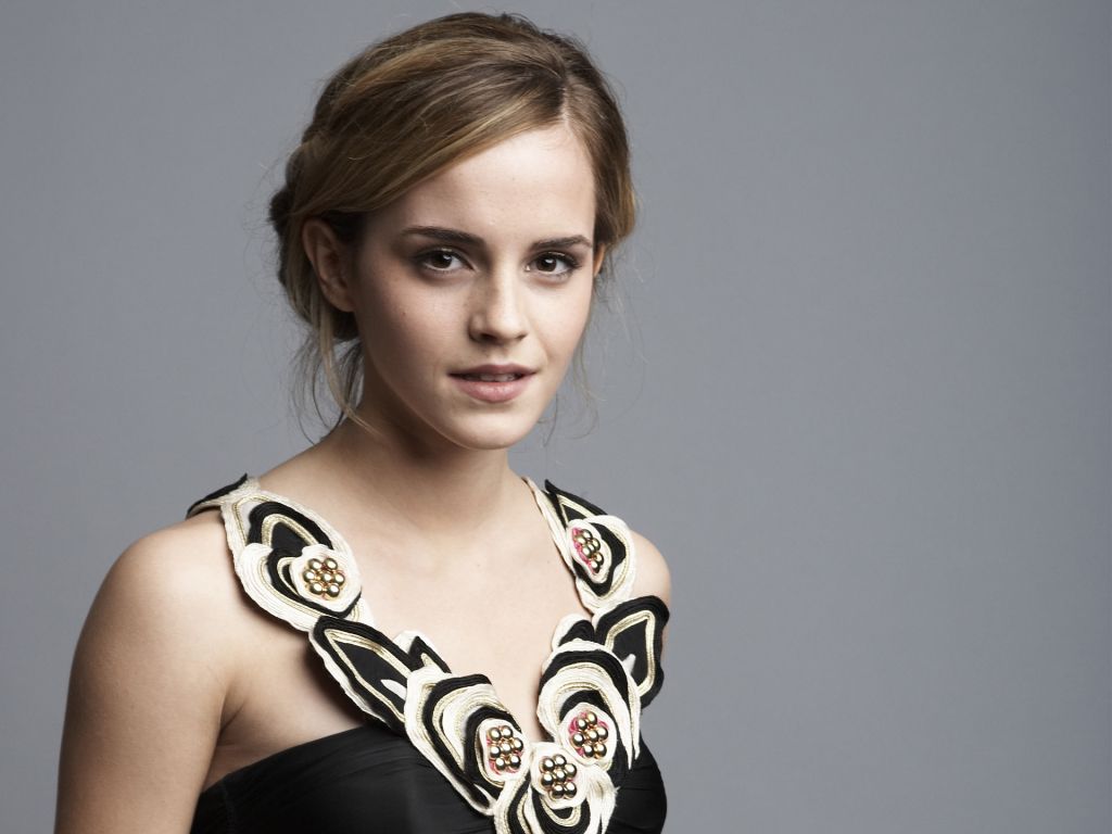 Emma Watson Gorgeous wallpaper