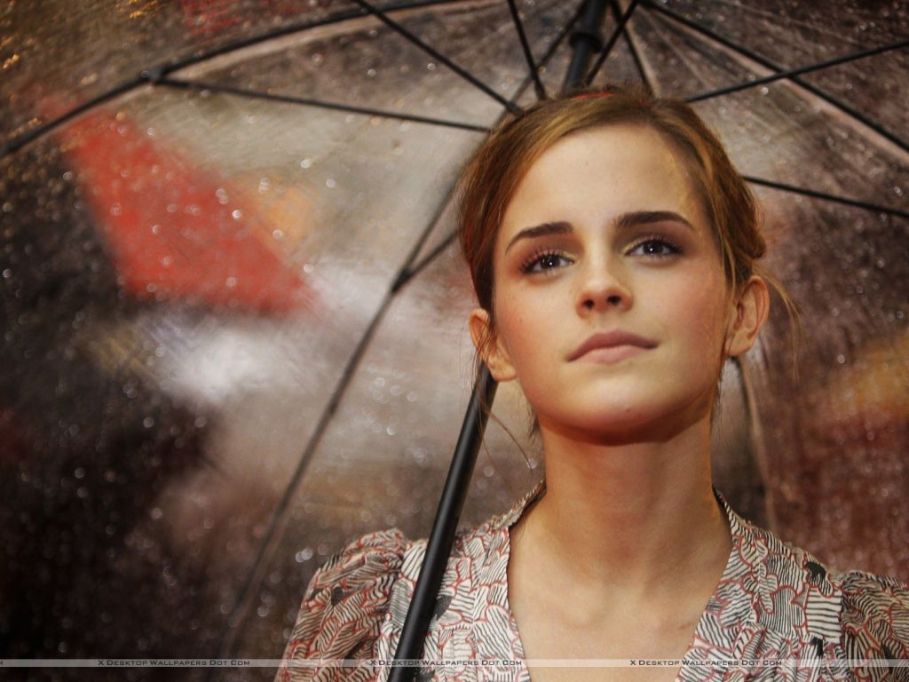 Emma Watson Hot 5931 wallpaper